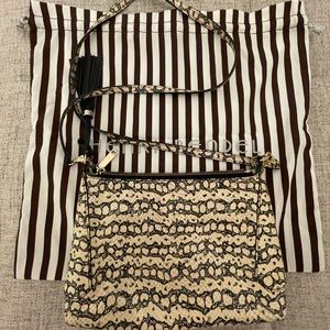 Henri Bendel Crossbody bag